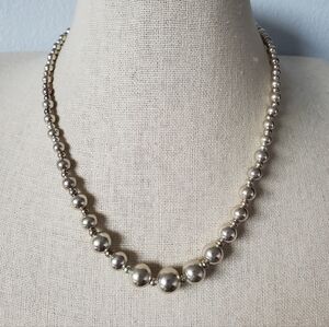 Aluma Sterling Silver Graduated Bead Necklace